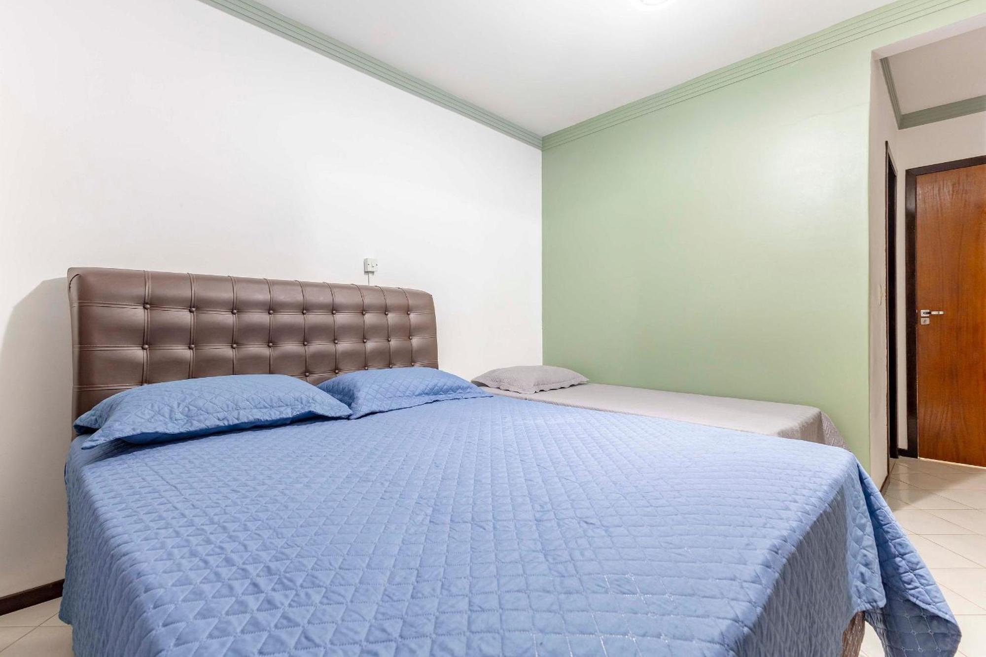Apartamento A Poucos Passos Da Praia Da Conceicao Бомбиньяс Экстерьер фото