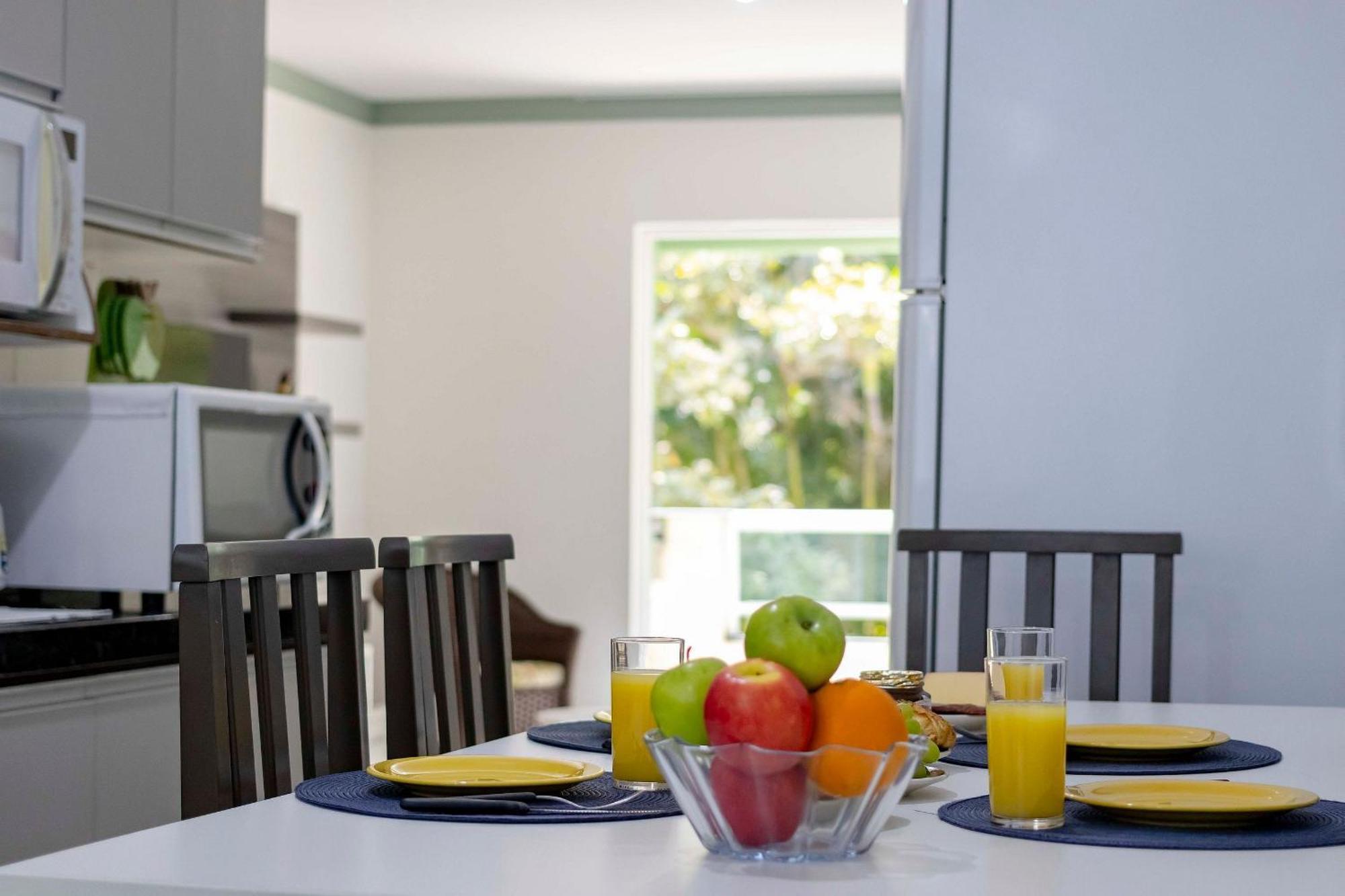 Apartamento A Poucos Passos Da Praia Da Conceicao Бомбиньяс Экстерьер фото